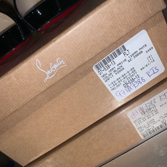 Christian Louboutin Heel - Picture 6 of 8